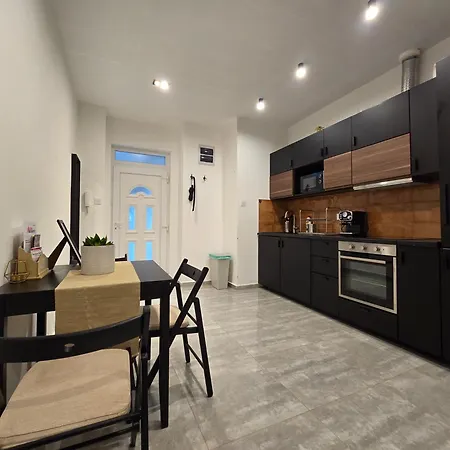 Da Vinci Loft Apartment Budapest